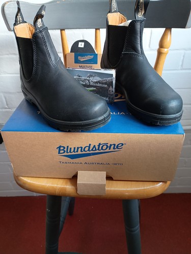 Brand new ladies blundstone - brand,