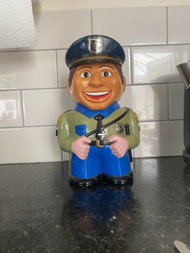 Cookie cop jar - cop, sound)