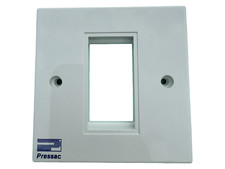 Single Network Modular Faceplate / Wall Plate Module Double Gang RJ45 Eurostyle