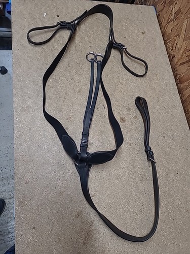 Elasticated breastplate with - elasticated,