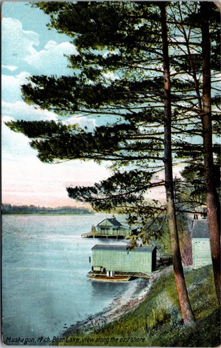 Postcard michigan muskegon - postcard,