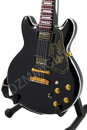 Miniature guitar king - guitar,