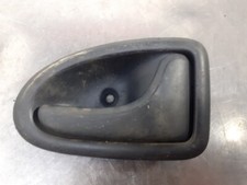 8200028995 front inner door