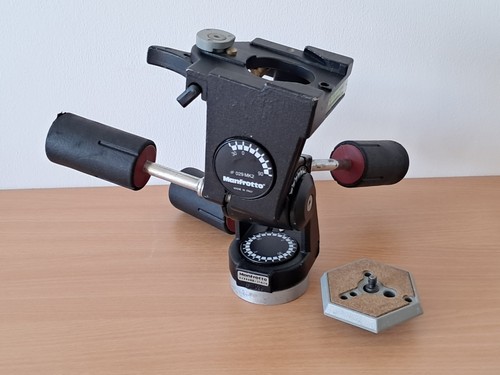 Manfrotto 029 tripod - tripod, head