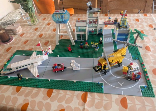 Lego town city airport 10159 - lego,