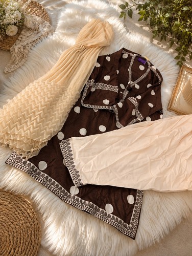 Ethnic wear asian - wear, indian