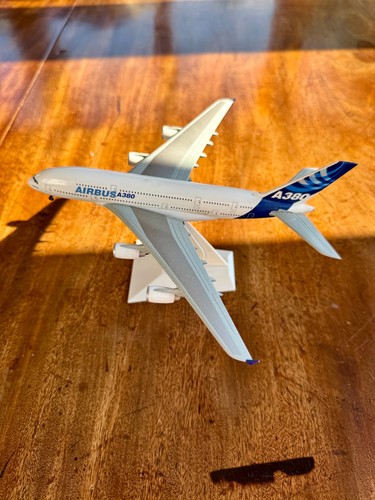 Airbus a380 house colours - a380,