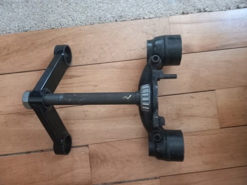 Norton yokes roadholder triton - roadholder,