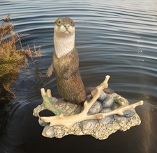 Vintage Border Fine Arts