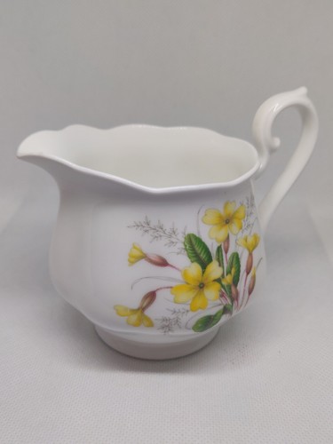 Vintage royal albert - royal,