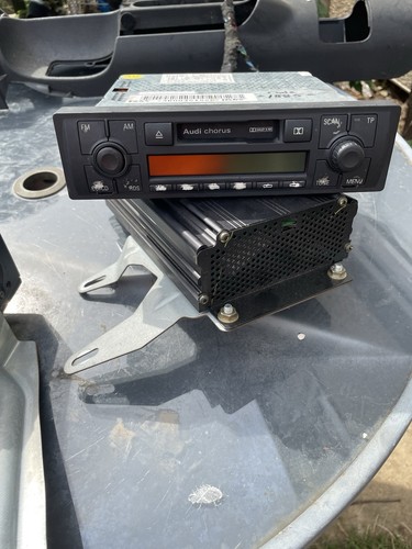 Audi chorus stereo set - chorus, with