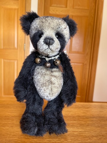 Charlie bears katya 2009 - charlie,