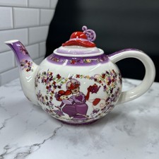 Small Red Hat Society Teapot