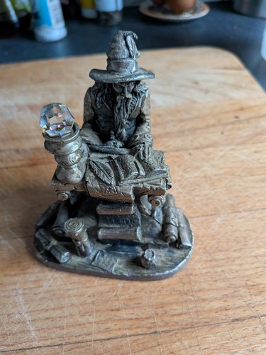 Pewter wizard with crystal - wizard,