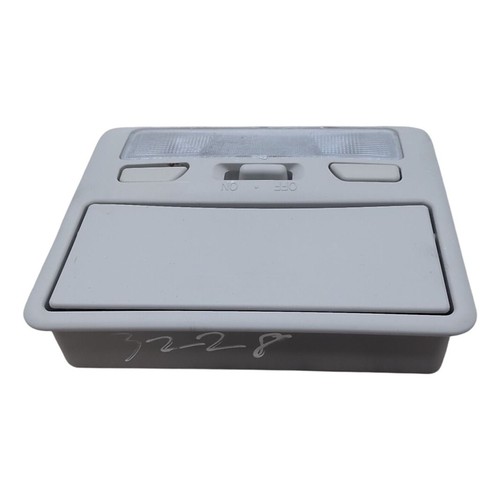 Mitsubishi l200 courtesy light - courtesy,