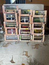 oxford die cast coach / Bus 1:76 scale
