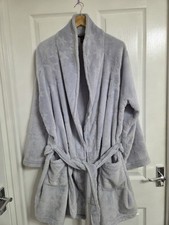 VICTORIA SECRETS womans