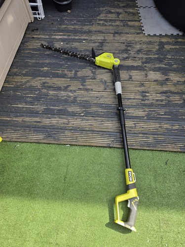 Ryobi 18v long reach hedge - long,