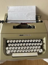 Vintage Olivetti Lettera 25