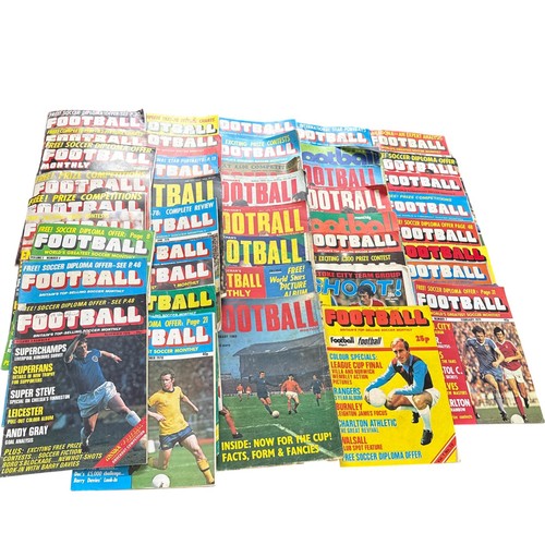 Vintage football magazines x47 - vintage,