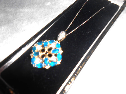 9ct ammolite diamond - ,
