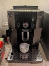 DELONGHI Magnifica S
