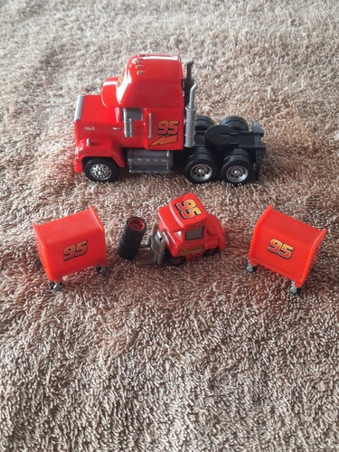 Disney pixar cars hauler - pixar,