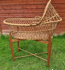 1960s Wicker Baby Bassinet With Stand Vintage Classic Cot Bed Moses Basket