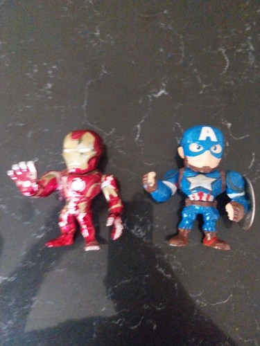 Marvel civil war battle damage - war,