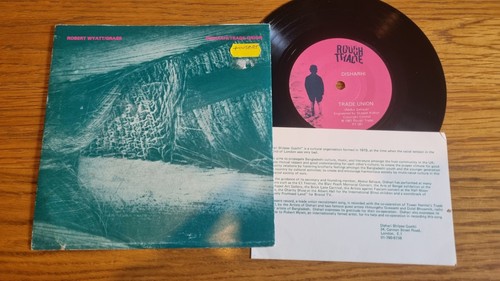 Robert wyatt disharhi - wyatt, /