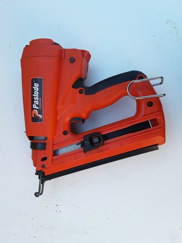 Paslode gas cordless nail gun - paslode,