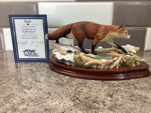 Border fine arts fox keeping - fox,