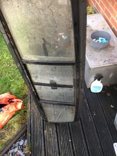 truck man top glass window slinding wimdow Front