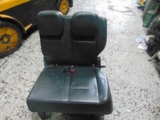 CHRYSLER GRAND VOYAGER THIRD ROW BACK LEATHER SEATS MANUAL STOW'N'GO 2008-2014