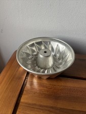 Vintage Small Bundt Cake Tin