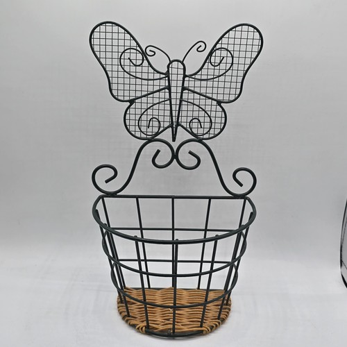 Butterfly wire wall - wire,