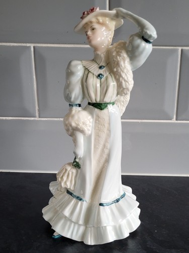 Stunning coalport bone - bone, china