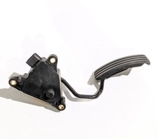 RENAULT ZOE 2012-2019 ACCELERATOR THROTTLE PEDAL 180106799R