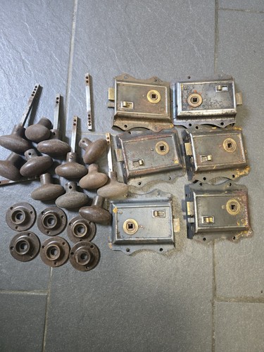 Antique style aged - metal, keyed