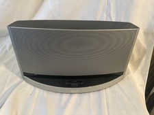 Bose sounddock 10 (just been