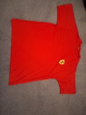 Ferrari Men's Red T-Shirt Size