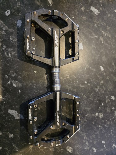 Components supreme pedals - supreme,