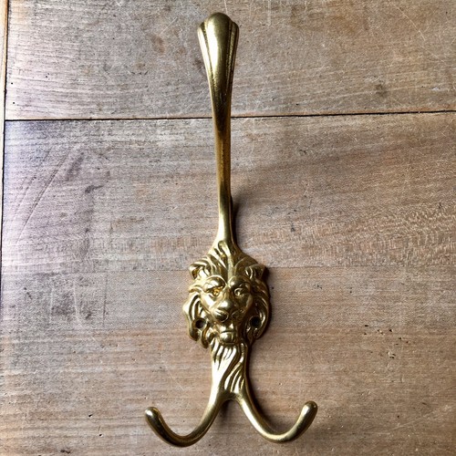 Lion brass triple coat hook - brass,