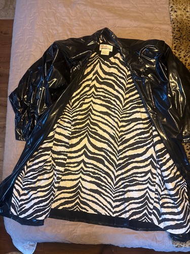 Vintage raincoat zebra lining - vintage, raincoat/zebra