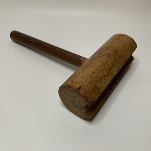Serving mallet for - mallet,