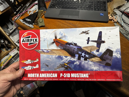 Airfix north american p51 - airfix,