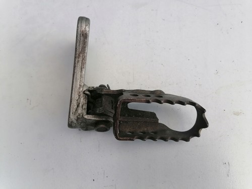 Yamaha ttr 600 footrest - ttr,