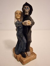 Discworld Clarecraft DW138 Death & Miss Flitworth - Signed, Box & Tent Card