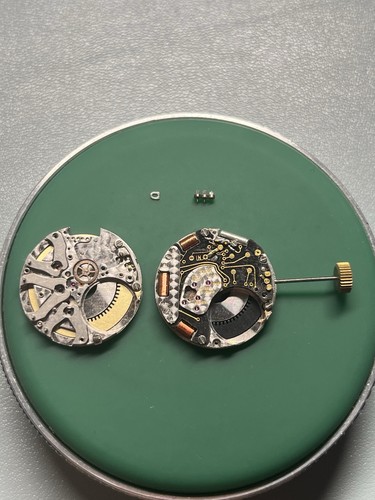 Two partial piaget - 30p, quartz