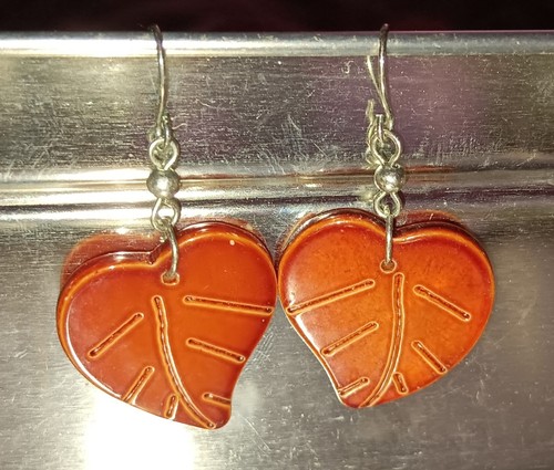 Amber resin leaf heart drop - resin,
